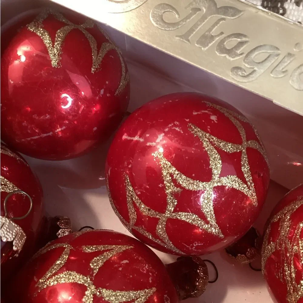 Magic Rauch Festive Red and Gold 11 Vintage Glass Ornaments